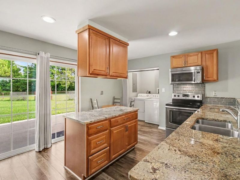 6201 Hollyberry Lane, Fairfield Twp, OH 45011 Photo 10