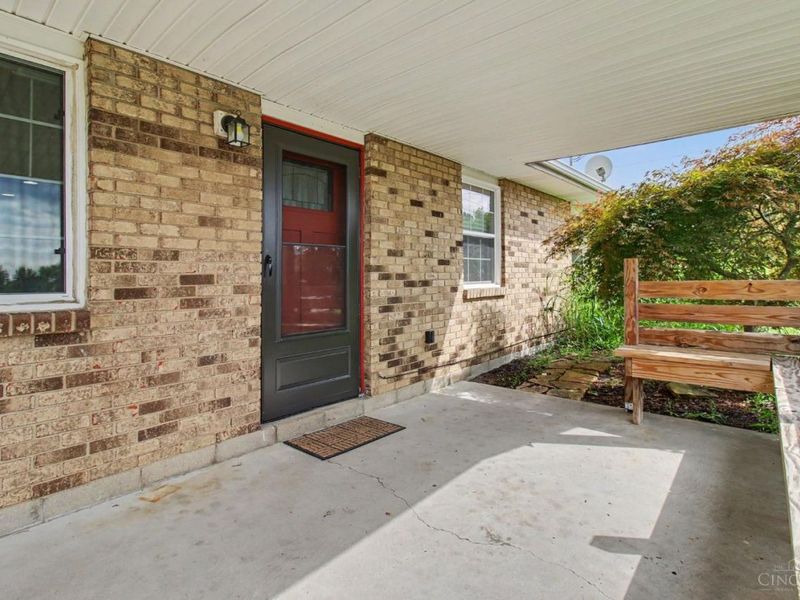 6201 Hollyberry Lane, Fairfield Twp, OH 45011 Photo 4