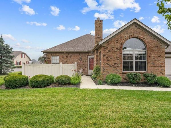 6026 Landings Pond Place , Unit 30, Grove City, OH 43123