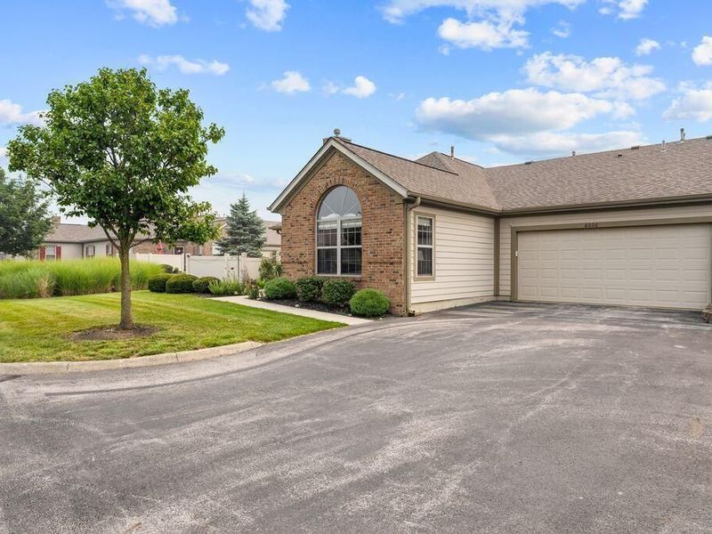 6026 Landings Pond Place , Unit 30, Grove City, OH 43123 Photo 3