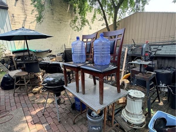 800 Walsh Avenue, Akron, OH 44310