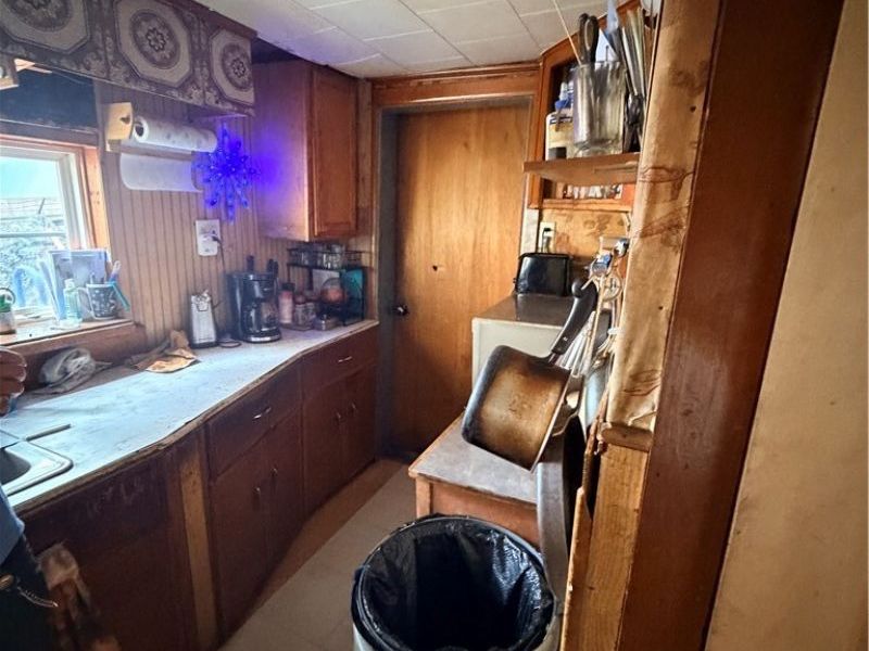 800 Walsh Avenue, Akron, OH 44310 Photo 11