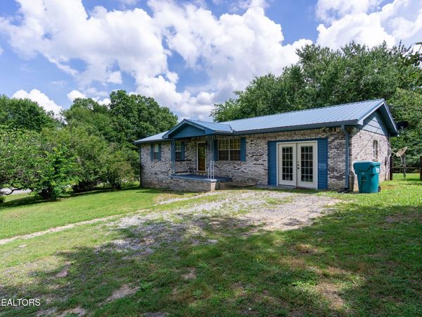 347 Rhododendron Circle, Crossville, TN 38555