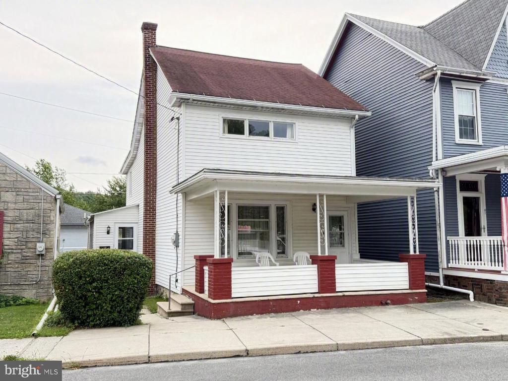 45 W HOLLAND STREET, SUMMIT HILL, PA 18250