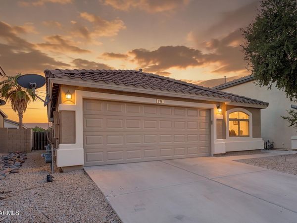 375 E LESLIE Avenue, San Tan Valley, AZ 85140