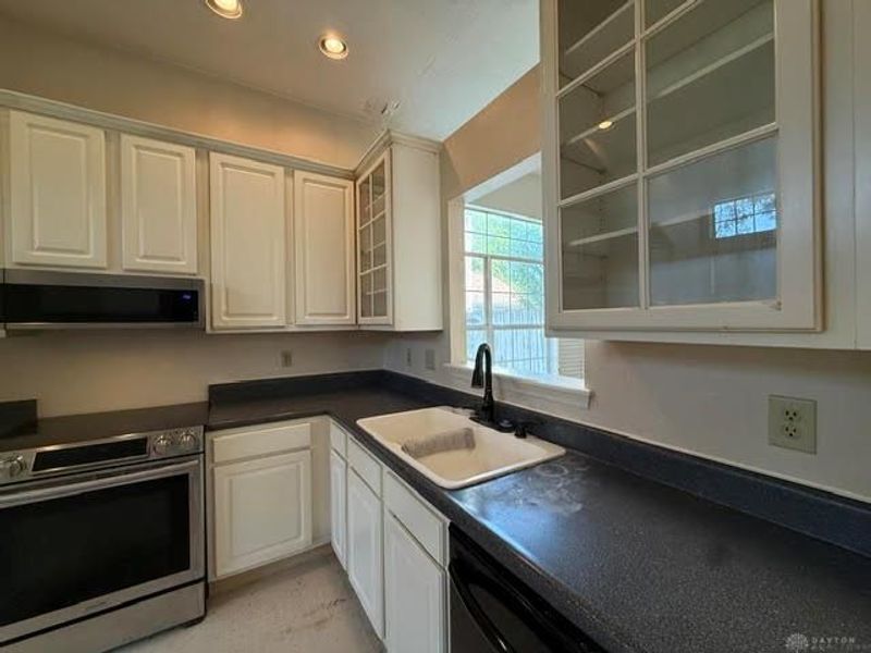 2348 Polo Park Drive, West Carrollton, OH 45439 Photo 5