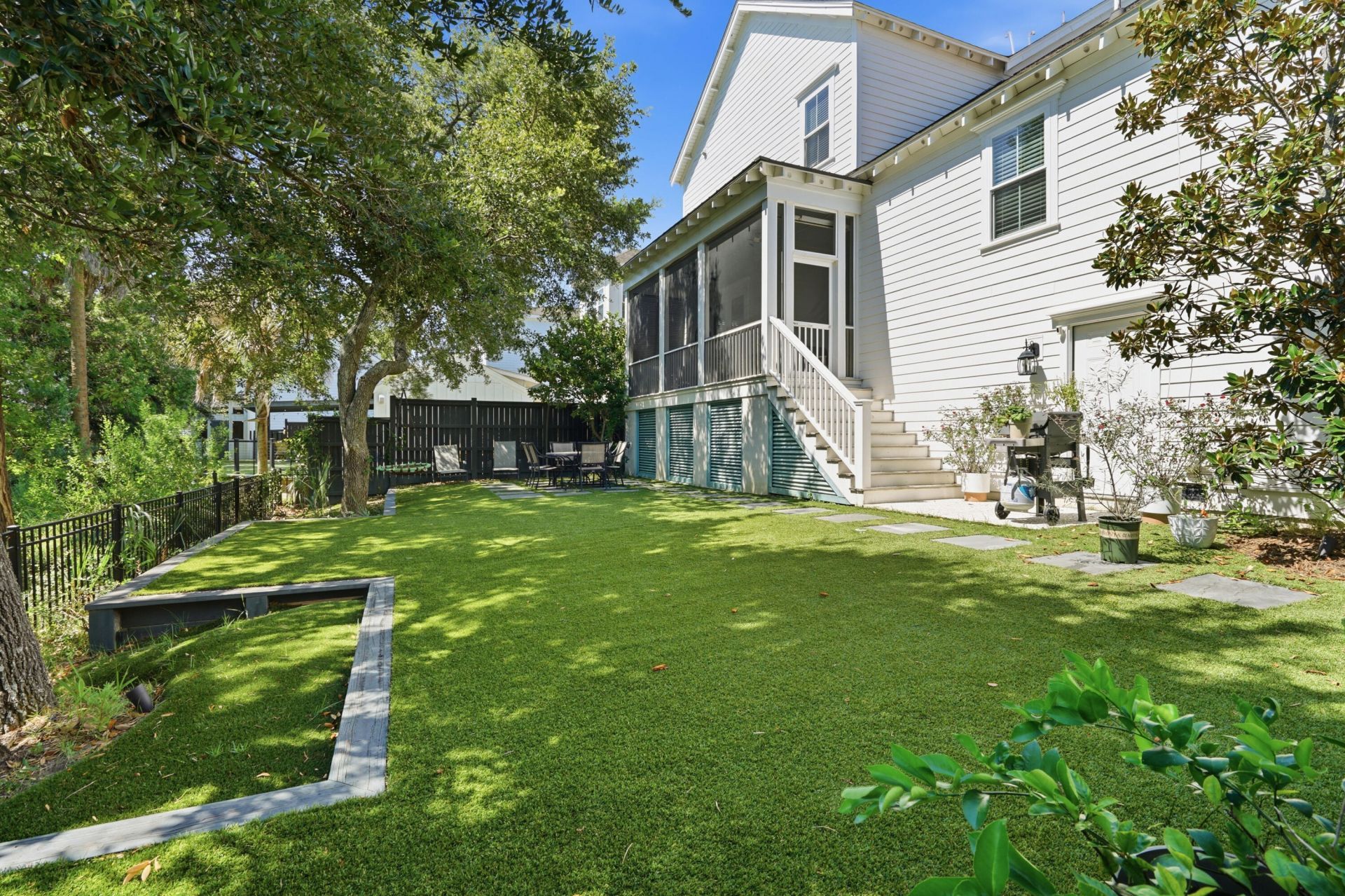 1675 Pierce Street Photo 45
