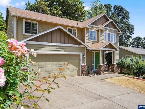 696 Mule Deer St NW, Salem, OR 97304