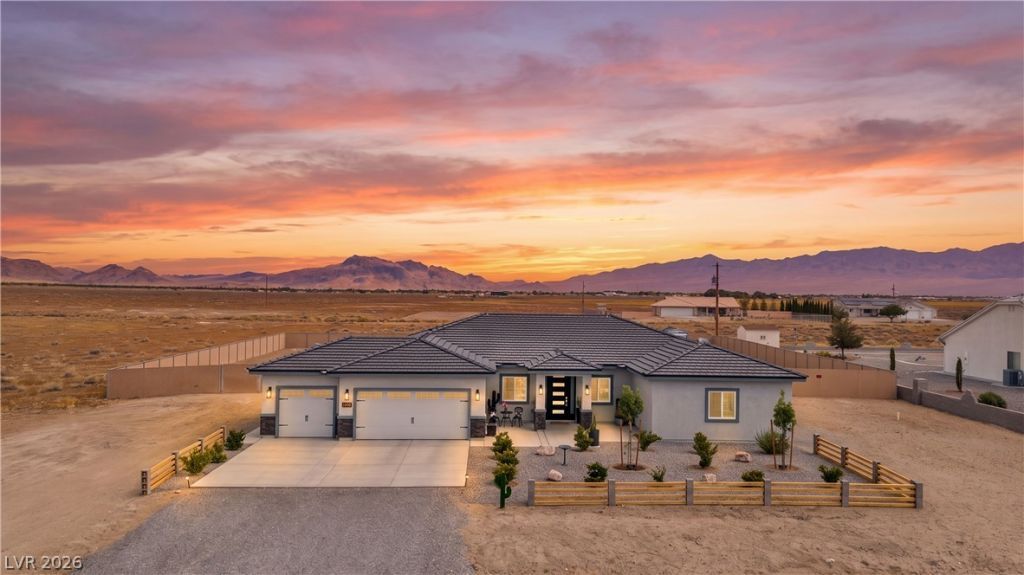 2700 Carnation Way , Pahrump, NV 89048