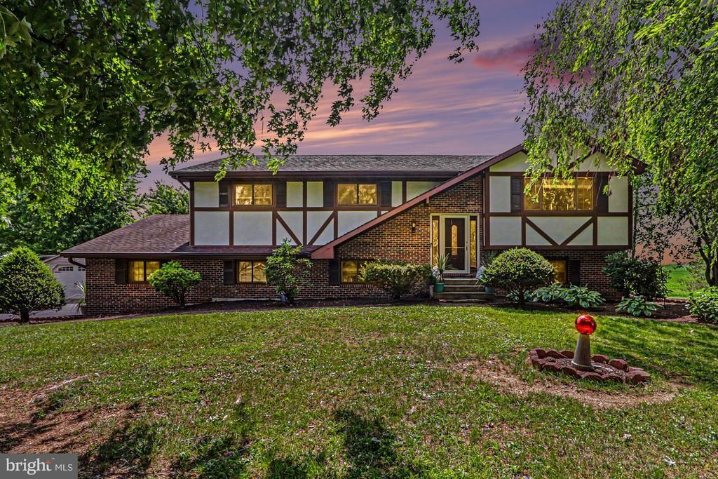 330 COLT DRIVE, GRANTVILLE, PA 17028