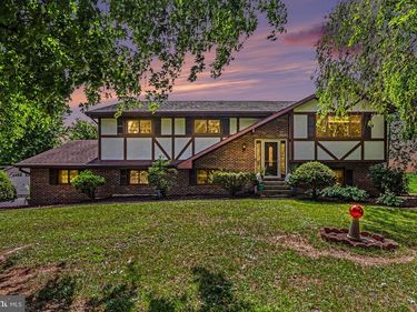 330 COLT DRIVE, GRANTVILLE, PA 17028