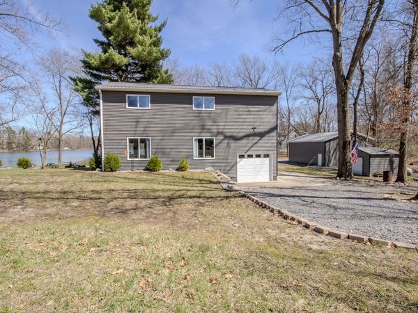 10510 E Orange Street , Monterey, IN 46960