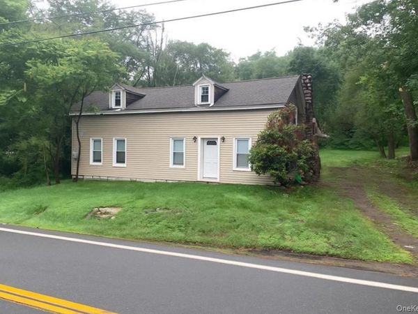 2453 State Route 209 , Wurtsboro, NY 12790