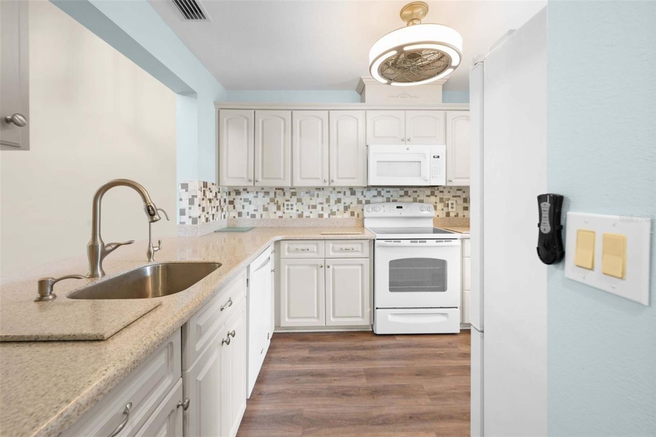 11613 Pear Tree Drive , New Port Richey, FL 34654 Photo