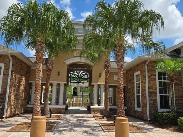 10021 COURTNEY PALMS BOULEVARD , Unit 303, TAMPA, FL 33619