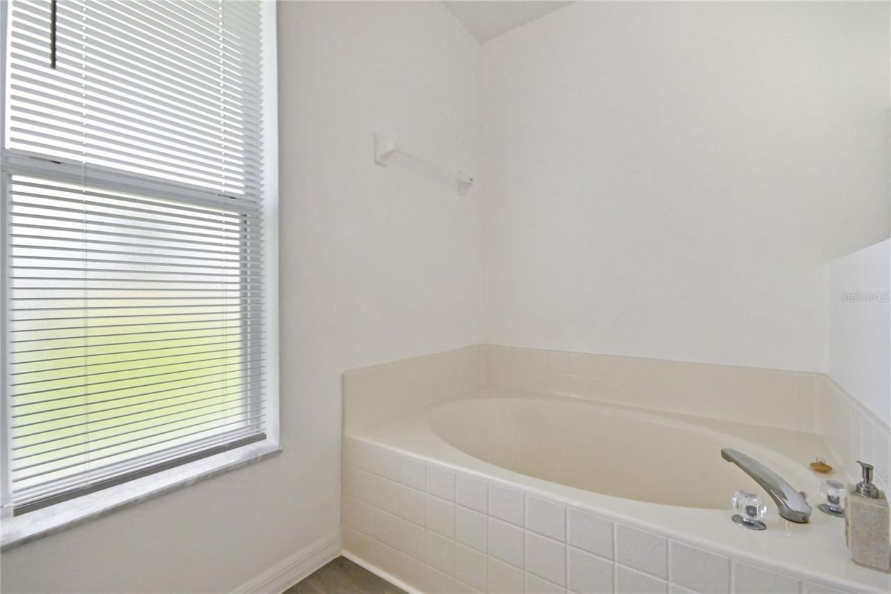230 Oak Branch Drive , Edgewater, FL 32141 Photo