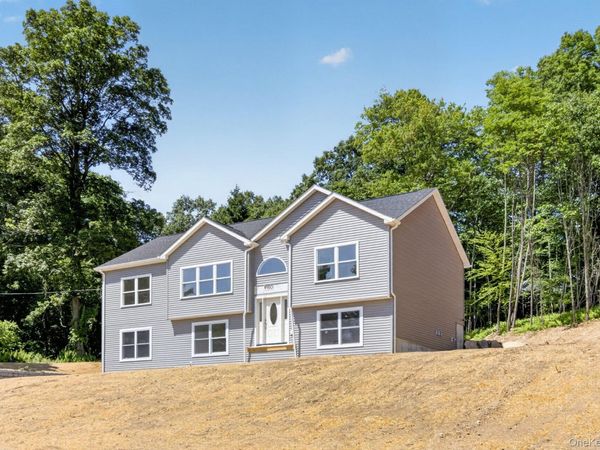 592 Ludingtonville Road, Holmes, NY 12531