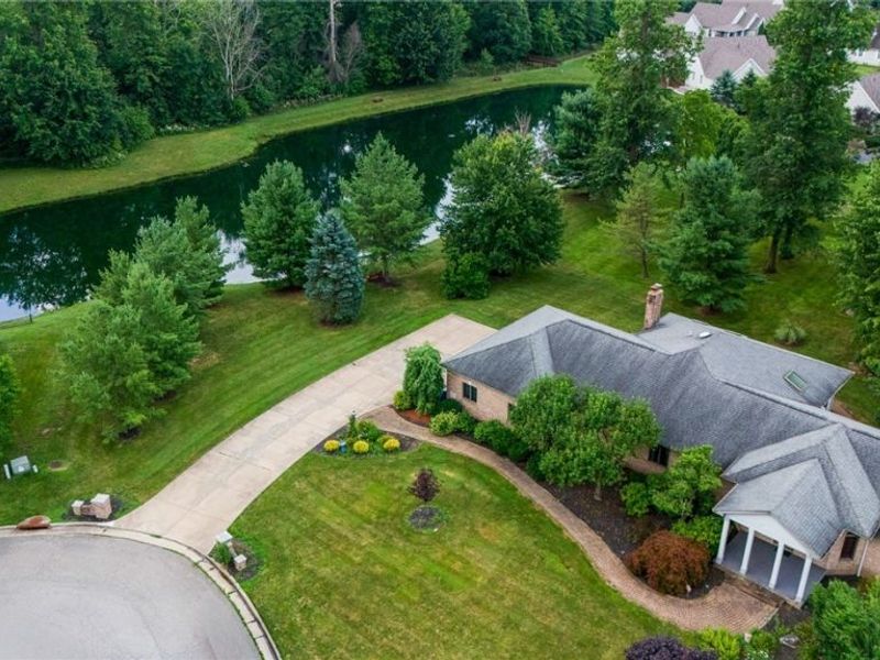 5201 S Saratoga Avenue, Austintown, OH 44515 Photo 2