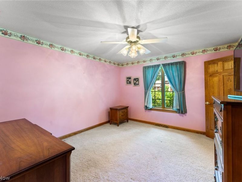 5201 S Saratoga Avenue, Austintown, OH 44515 Photo 25