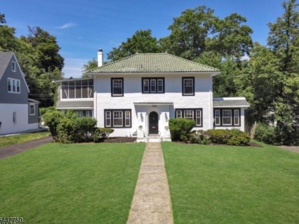 153 Clairmont Ter, Orange, NJ 07050