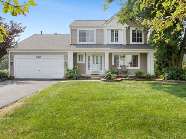 1650 Charlotte Circle, Naperville, IL 60564