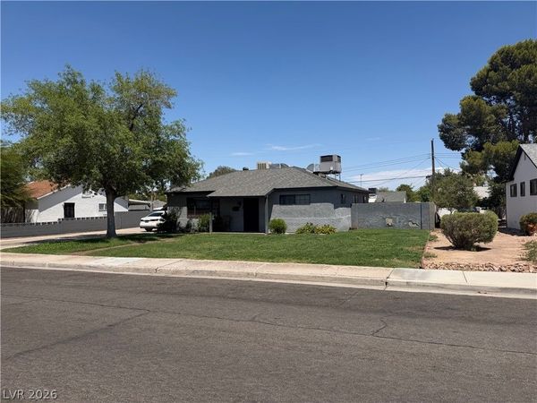 1255 Melville Drive , Las Vegas, NV 89102
