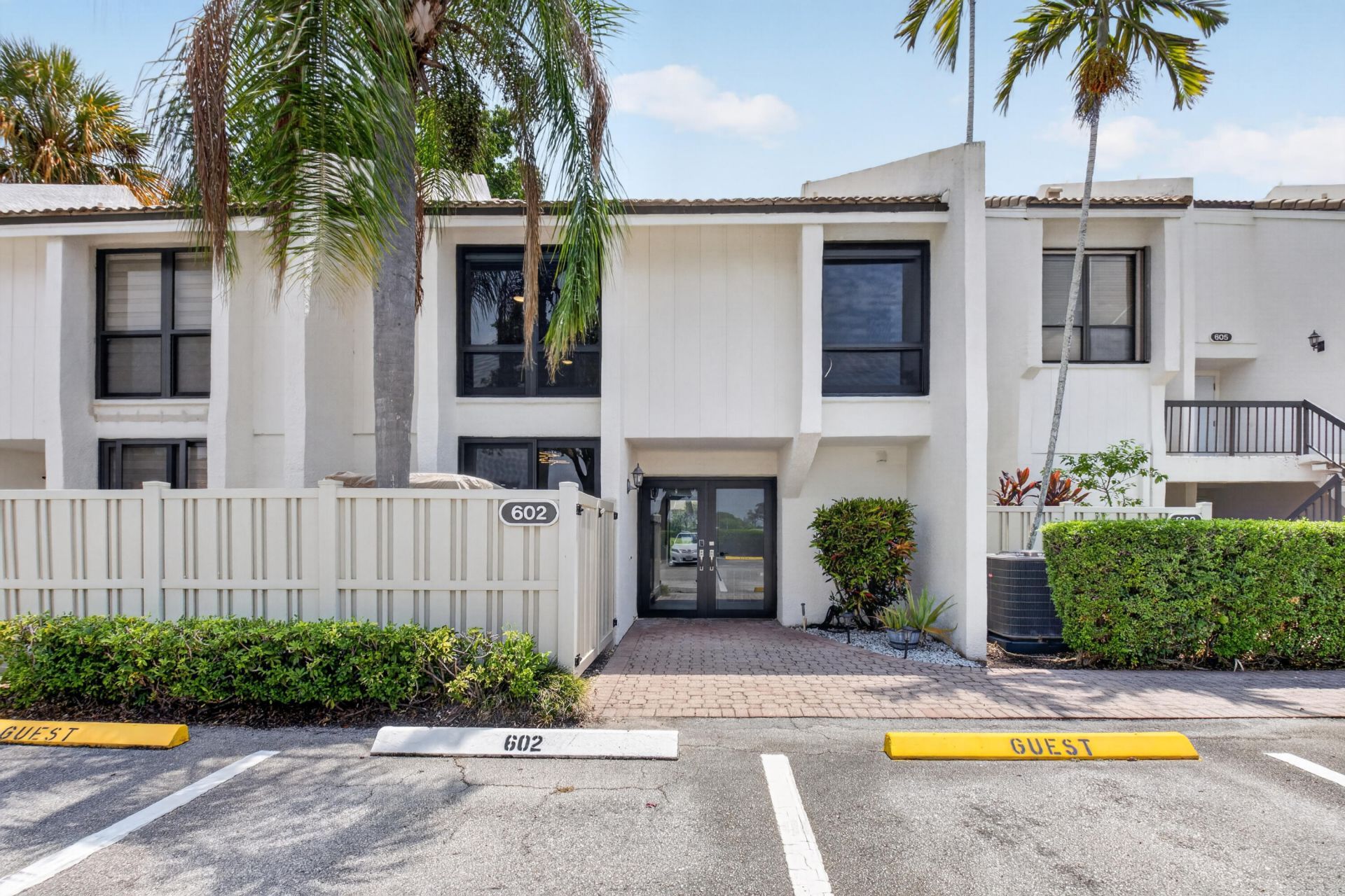 602 Bridgewood Drive, Boca Raton, FL 33434 Photo