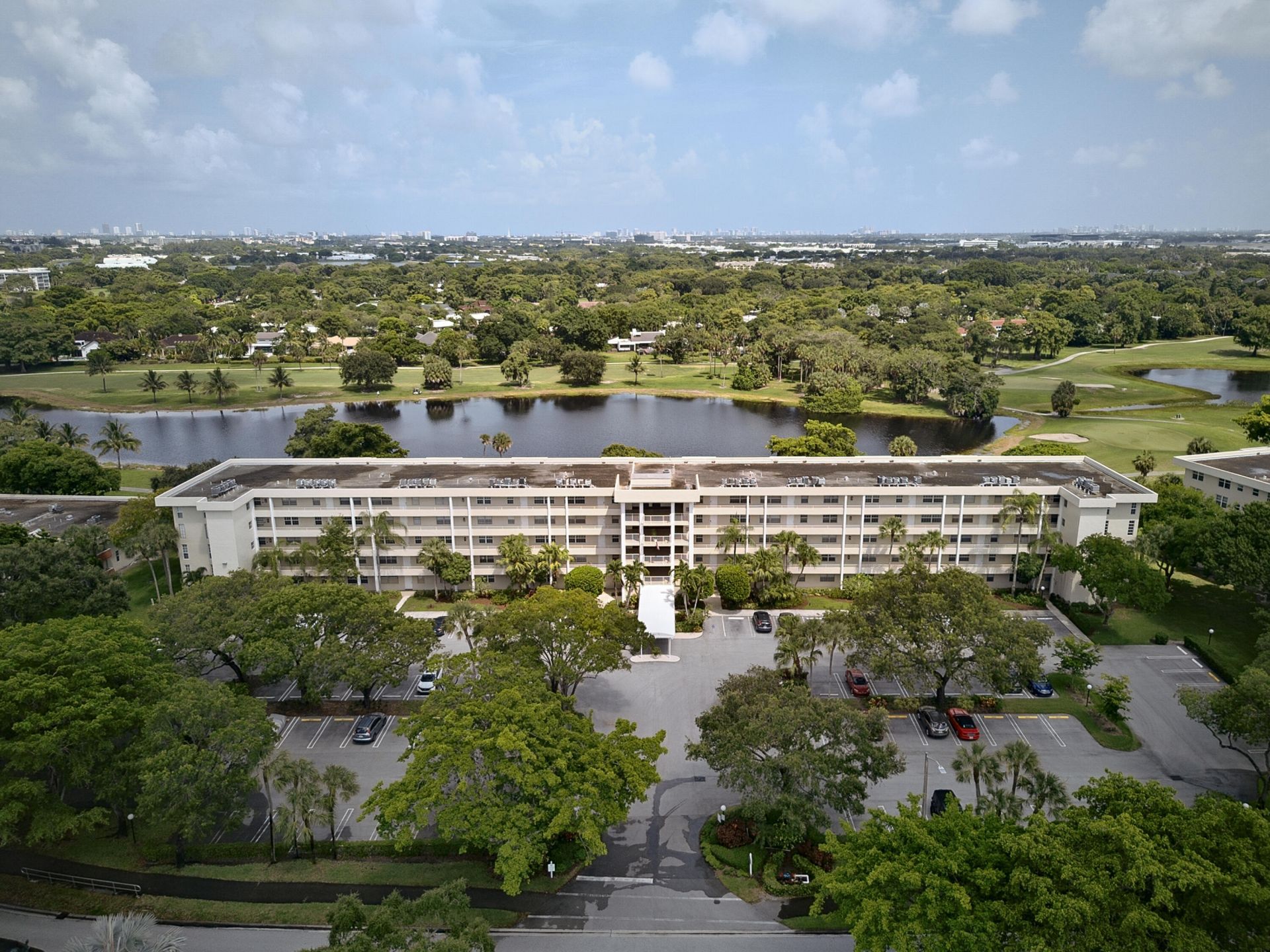 804 Cypress Boulevard, Unit 503, Pompano Beach, FL 33069 Photo