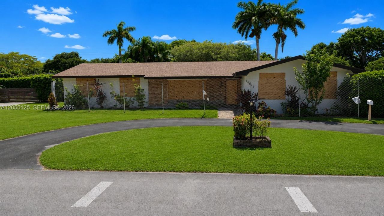 16842 SW 86th Ave, Palmetto Bay, FL 33157 Photo