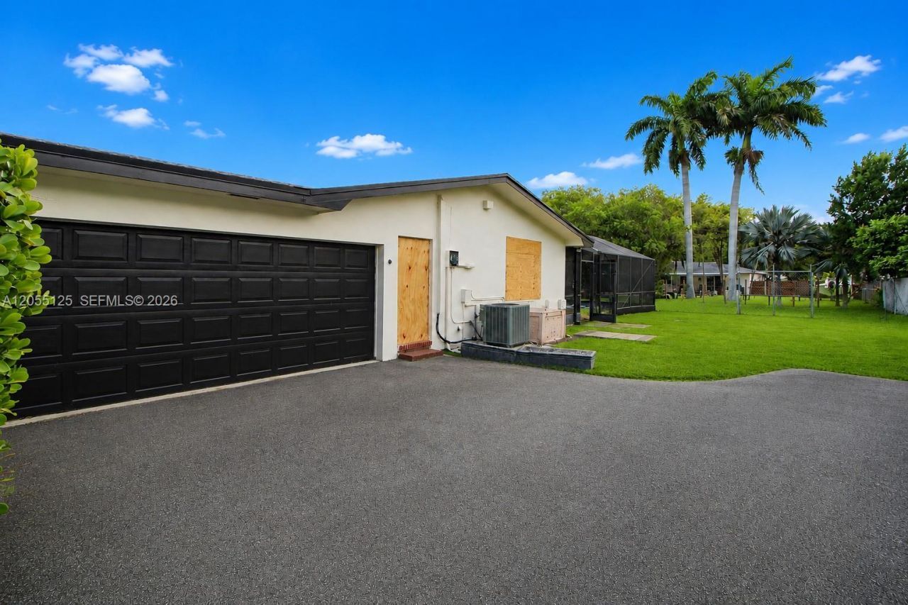 16842 SW 86th Ave, Palmetto Bay, FL 33157 Photo