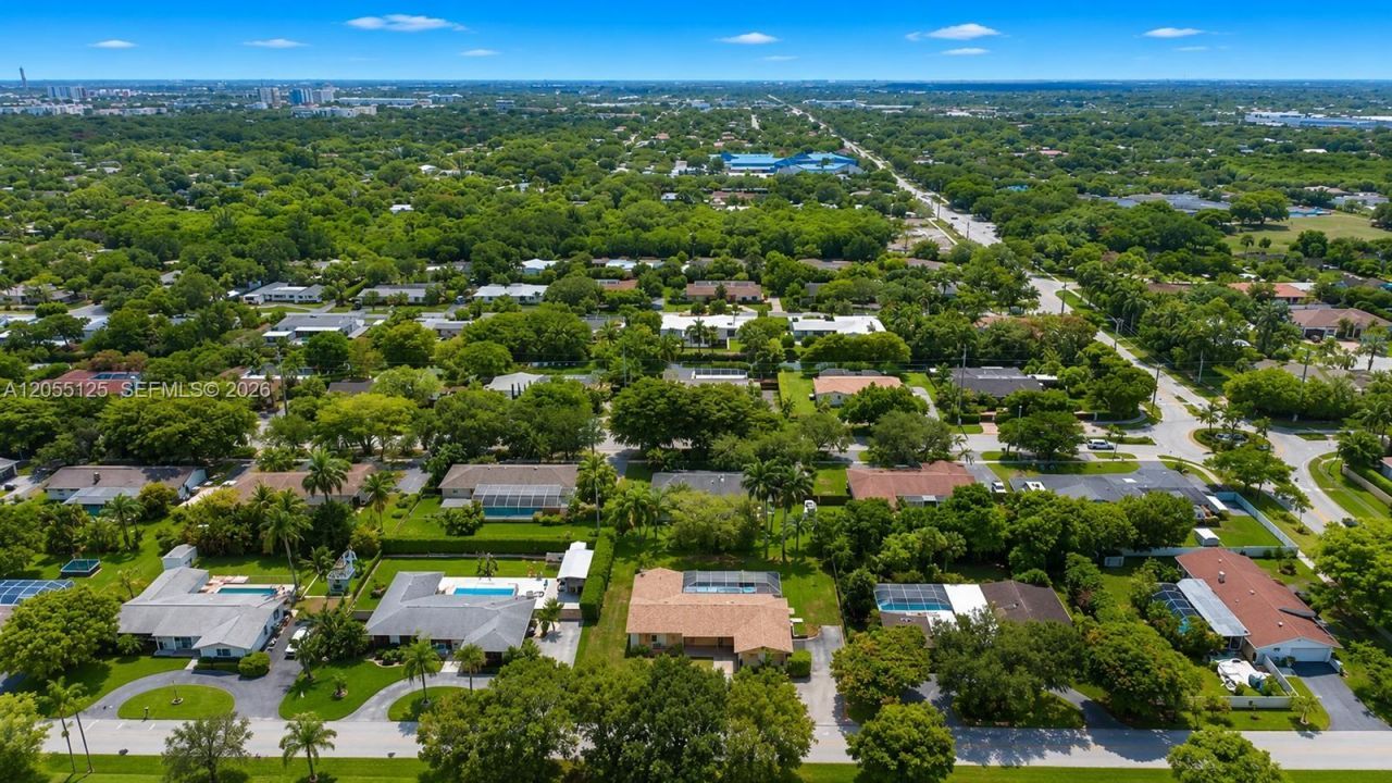 16842 SW 86th Ave, Palmetto Bay, FL 33157 Photo