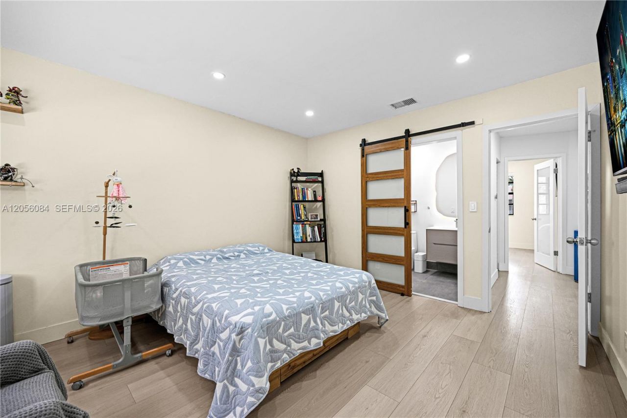 10372 NW 3rd St, Pembroke Pines, FL 33026 Photo