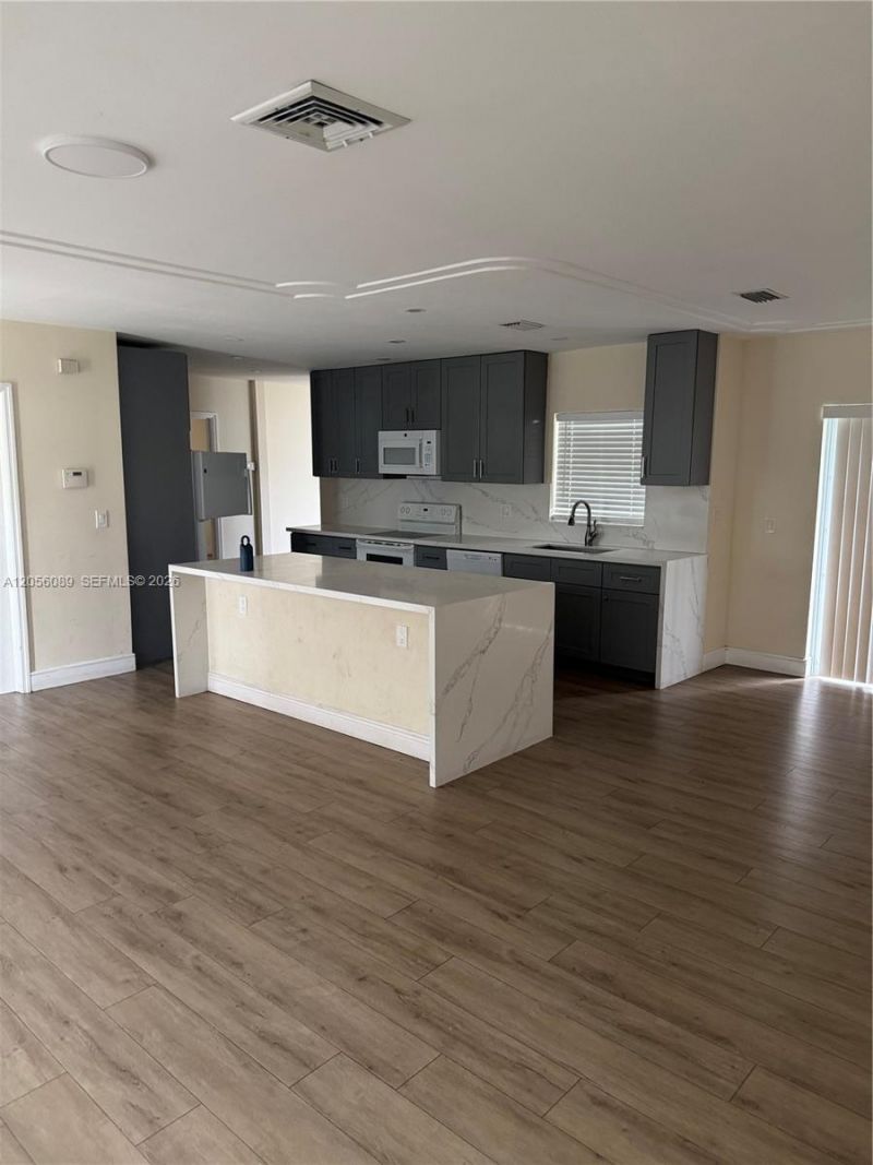 4361 NW 15th St, Lauderhill, FL 33313 Photo
