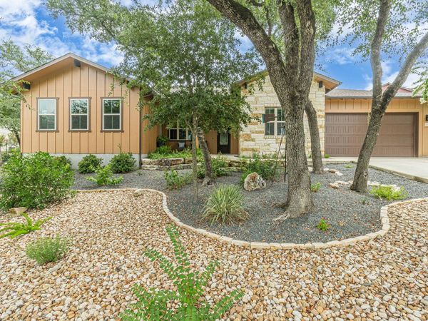 908 Dancing Oak LN, San Marcos, TX 78666