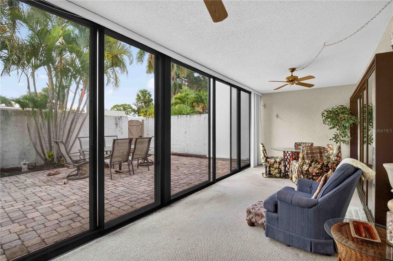 755 Oakview Drive, Bradenton, FL 34210 Photo