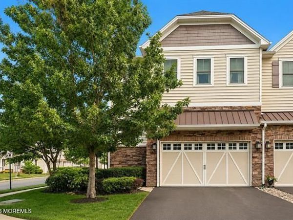 12 Eckert Drive, Lincroft, NJ 07738