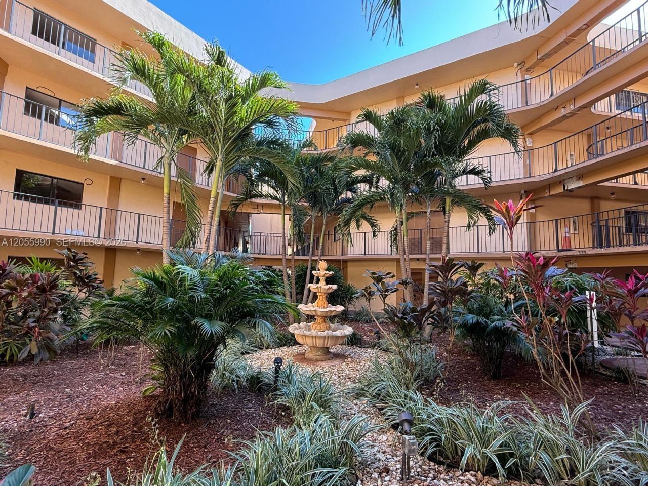 8420 SW 133rd Ave Rd , Unit 317, Miami, FL 33183 Photo