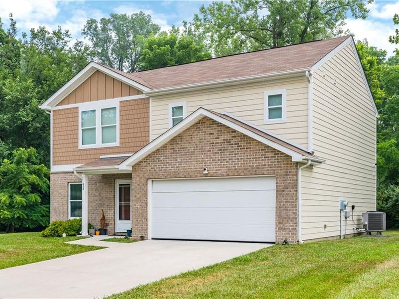 823 Marshall Drive, Xenia, OH 45385 Photo 2