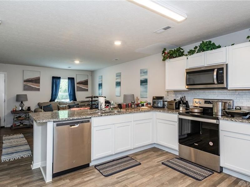 823 Marshall Drive, Xenia, OH 45385 Photo 7