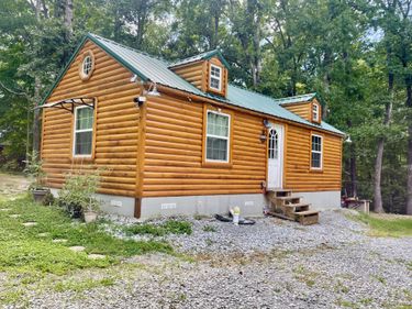 321 Timberlane Road, Kuttawa, KY 42055