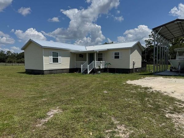 381 SW 398th St, Horseshoe Beach, FL 32648