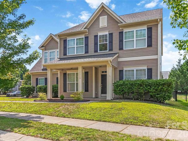 15718 Gallant Ridge Place, Huntersville, NC 28078