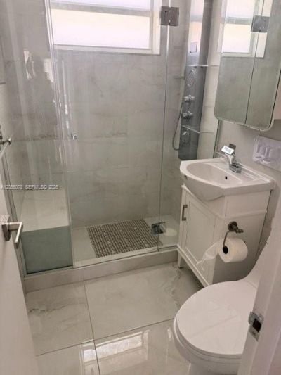 450 77th St, Unit 2, Miami Beach, FL 33141 Photo