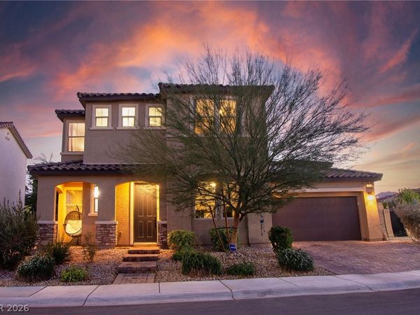 10281 Pond Pine Avenue, Las Vegas, NV 89166