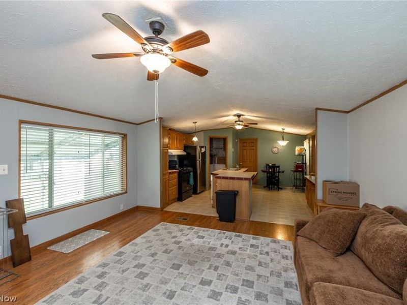 15 Elgin Oval, Olmsted Township, OH 44138 Photo 18