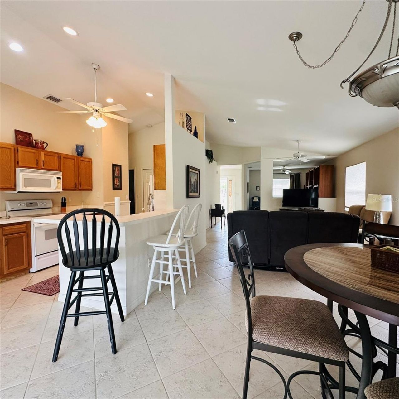 13412 SW Pembroke Circle N, Lake Suzy, FL 34269 Photo