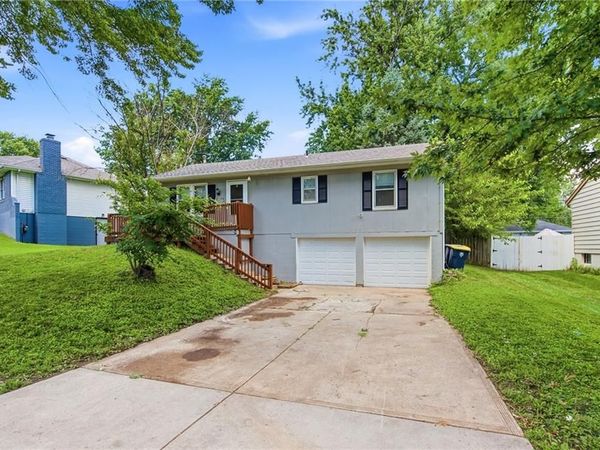 11806 E 58th Street, Kansas City, MO 64133
