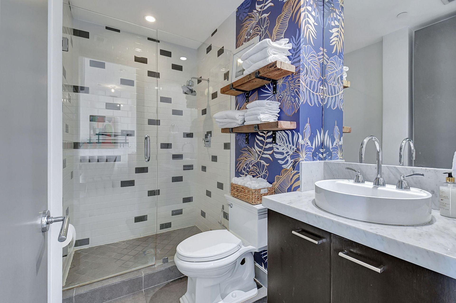 111 SE 2nd Street, Unit 402, Delray Beach, FL 33444 Photo