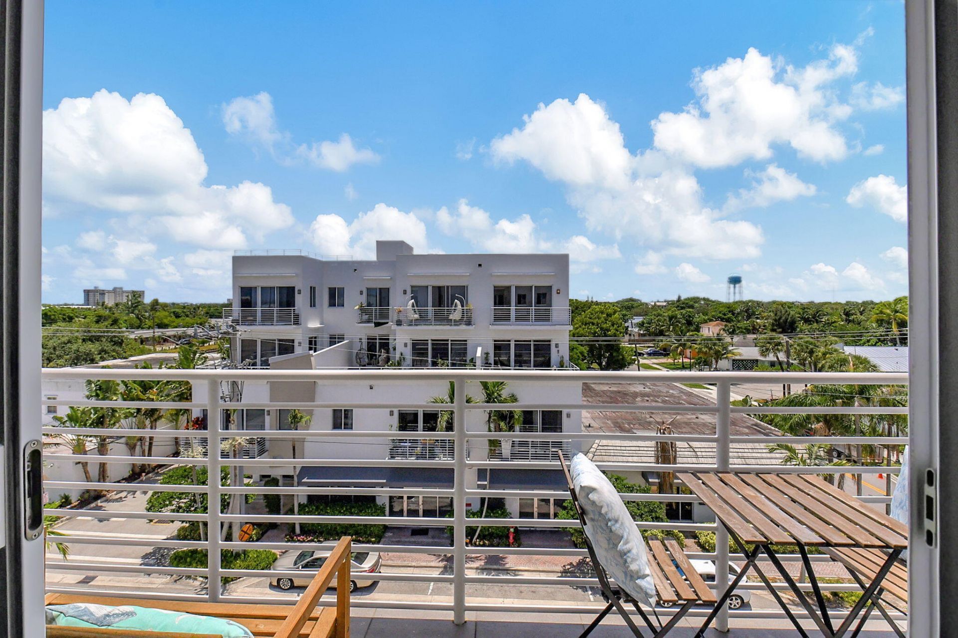 111 SE 2nd Street, Unit 402, Delray Beach, FL 33444 Photo