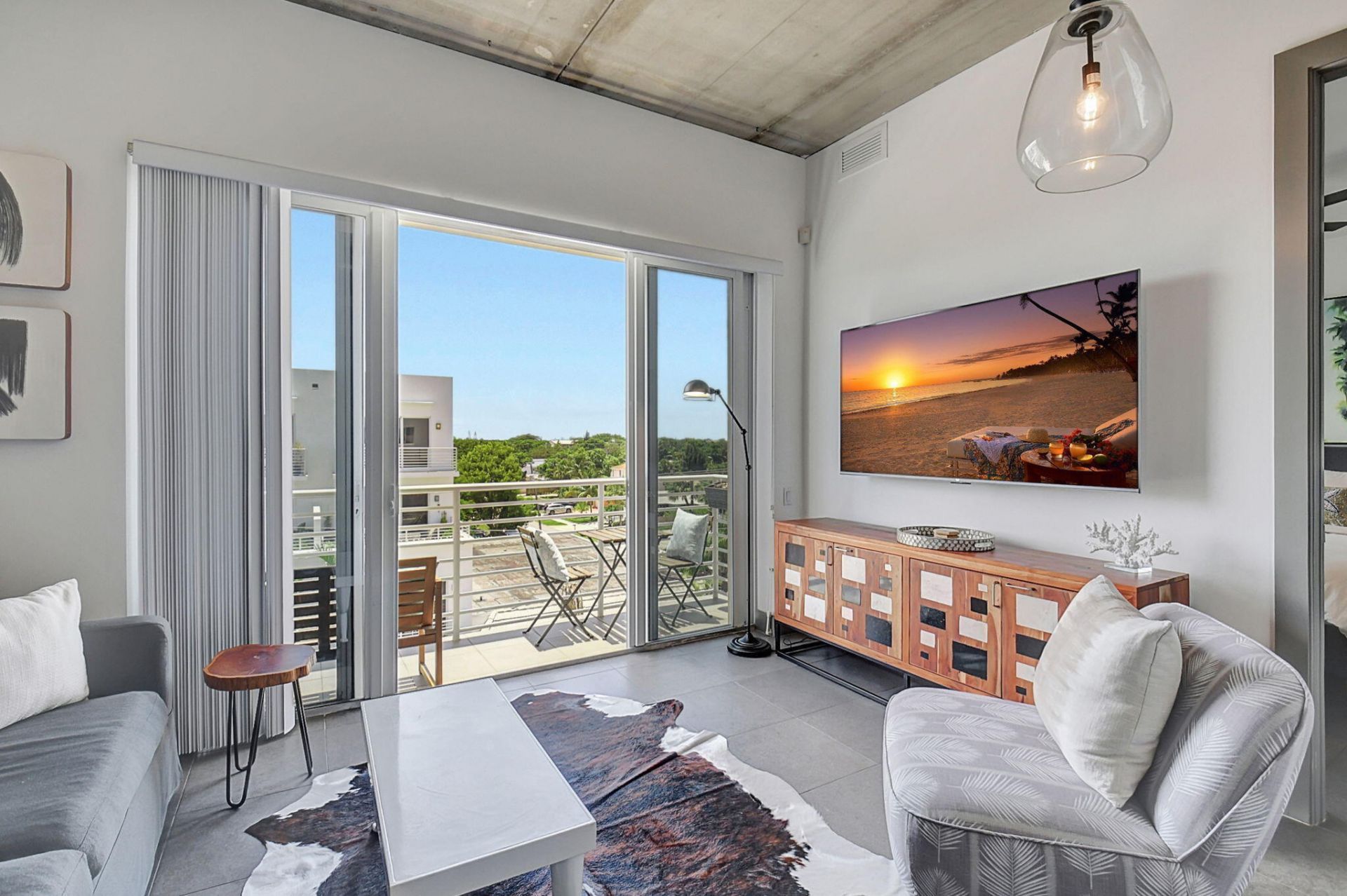 111 SE 2nd Street, Unit 402, Delray Beach, FL 33444 Photo